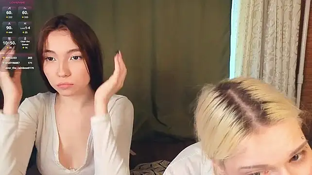 KalynOwney live sex cam