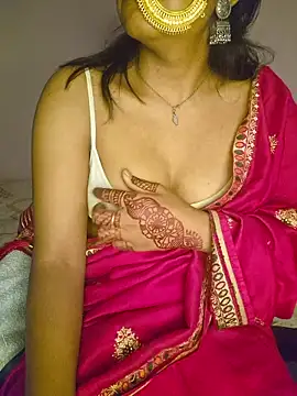 NAUGHTY_PRIYANKAA