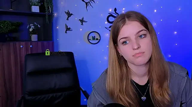 lisa_dark_