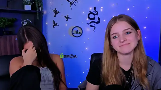 lisa_dark_ live cam preview