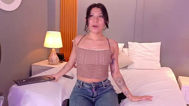 Juliana_Valencian live sex cam