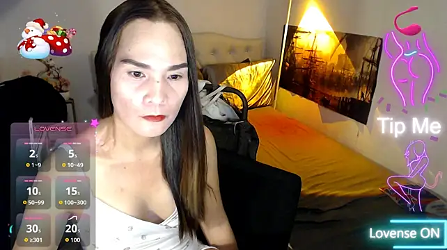 NinaDOM4CUM live cam preview