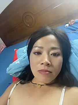 Lipinger live sex cam