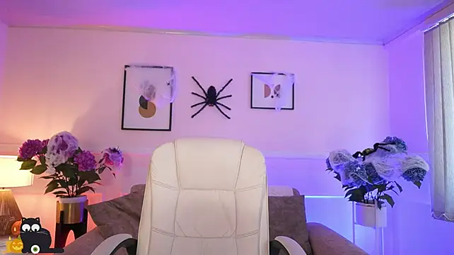 VioletJoness_
