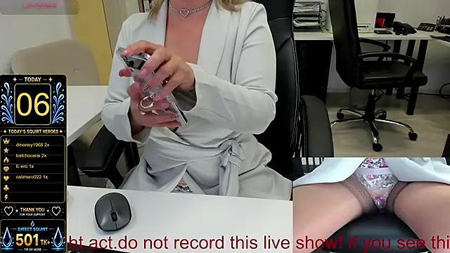 squirt_milf_viktoria