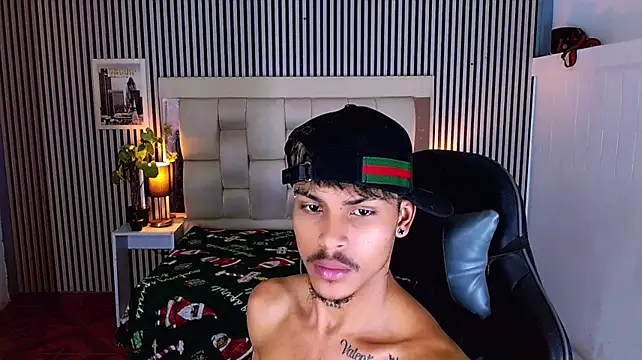 Angel_foxc13 live sex cam