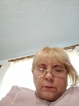 Elena_Beautiful784