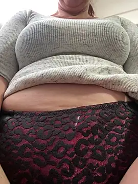 sweetmystery1 live cam on StripChat