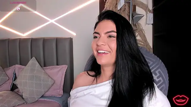 Veronicalanx1