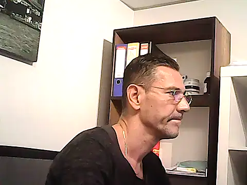 mastercharisma35 live cam on StripChat