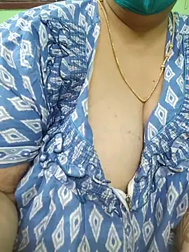 Tamil-mayasri live cam on StripChat