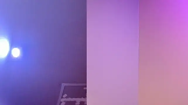 Moni_risitos