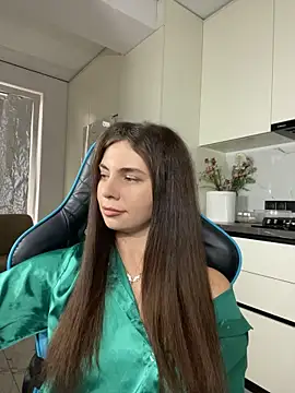CurlyLara live sex cam