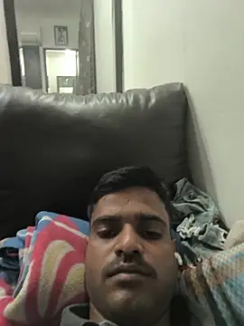 hrdgjhfcvggggdssttfvcsshk