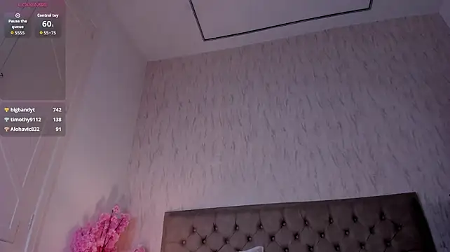 Sienna_brunette