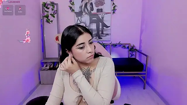 Adri_gomez_x live cam on StripChat