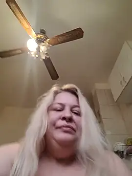 AriannaMilf live cam preview