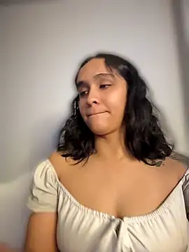 Isabella-Teen webcam
