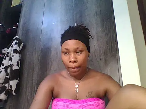 Juicyy_afriq