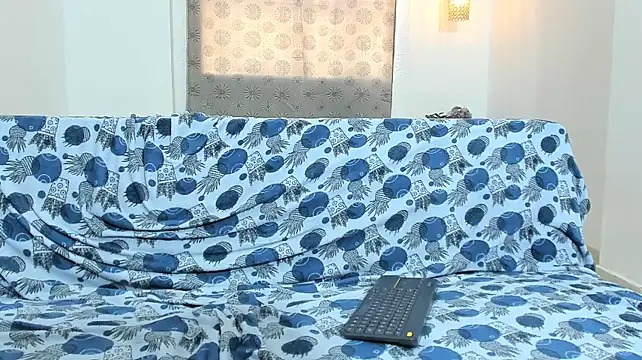 Rome_18 live cam on StripChat