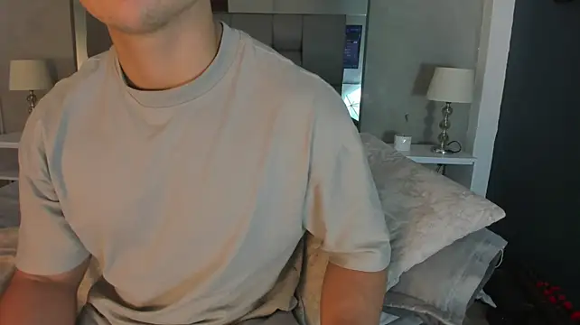 Charlie___Musk live cam on StripChat