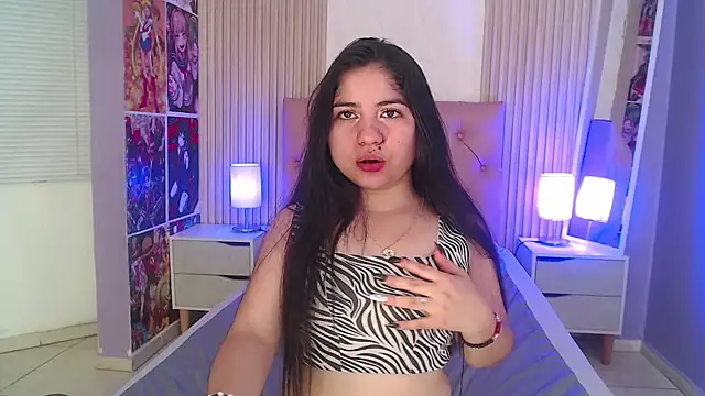 lola_vesper webcam