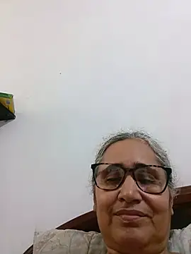 _candi live cam preview