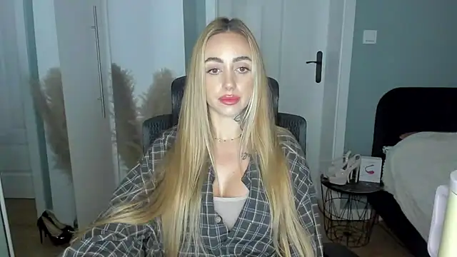 sexyCoralie