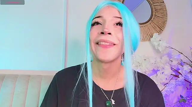 AliiceWonderland_ webcam
