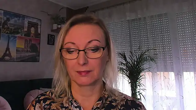 vanessa_chat