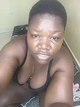 coco_love700 live cam on StripChat