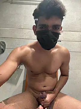 Naughtytomboy78