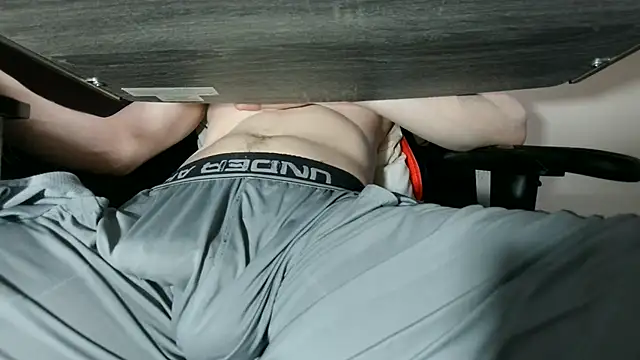 Dick_and_muscles