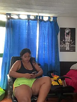 emmyjhonson07 webcam