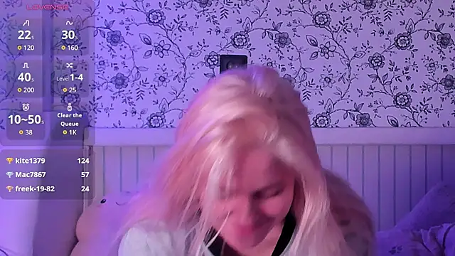 AngelAnty live cam on StripChat