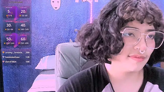 NinaYellow