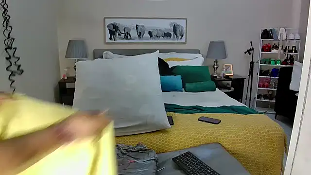 NaughtyKelly28