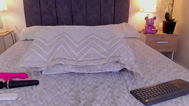 Emilly_Beaumont
