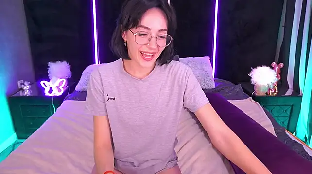 EviiLune live cam preview