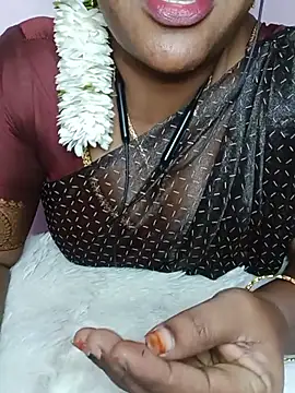 sexy-keerthi