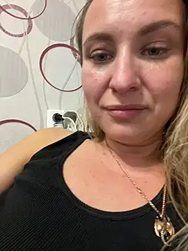 sweetOlga live cam preview