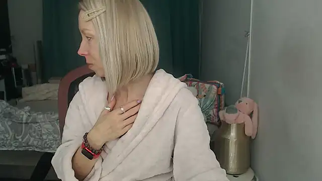 LuxuryNika