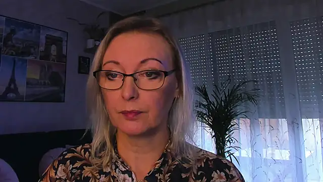 vanessa_chat