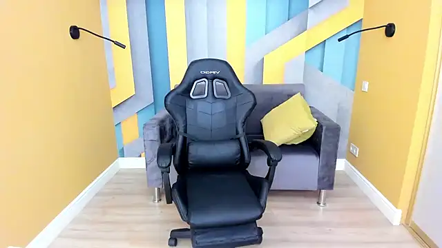 LunaKissesx