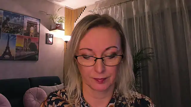 vanessa_chat