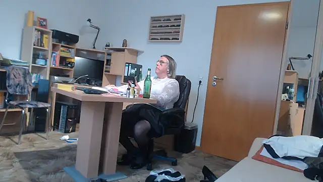 Sissygera live cam preview