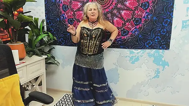 LilaMaharani live cam preview