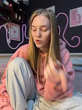 MilaMoone