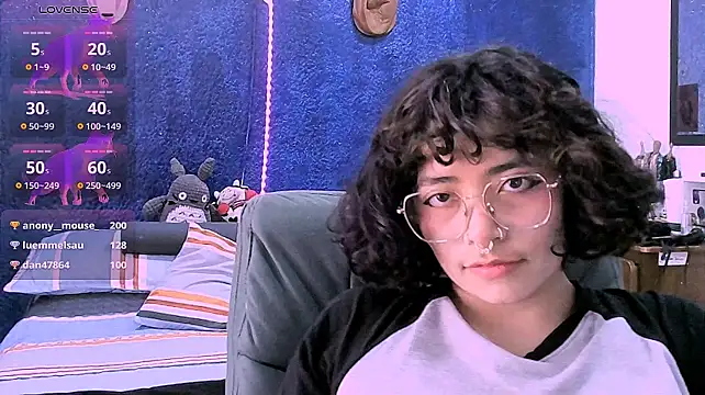 NinaYellow