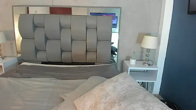 Charlie___Musk live cam preview